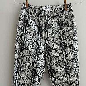 FRAME Denim Ali High-Rise Cigarette Summer-Weight Python Print Jeans, S 26